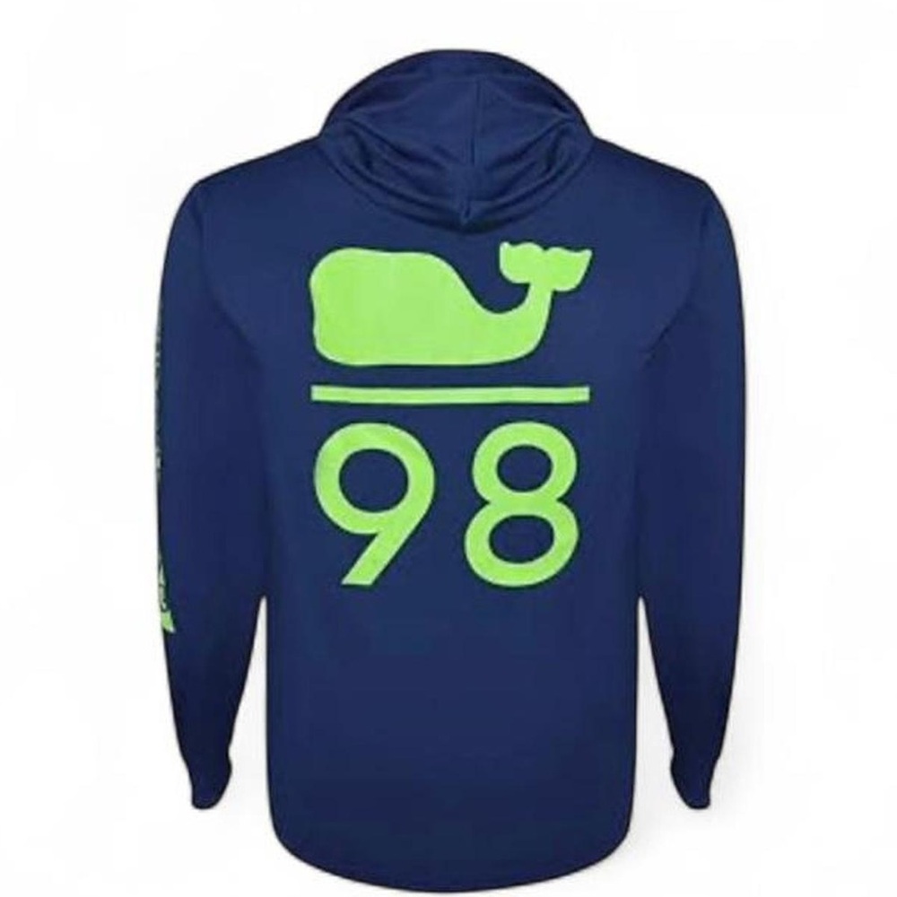 Vineyard Vines Men's Long Sleeve Graphic Whale 98 Hoodie Size L